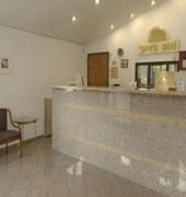 Essence Express Elizabeth Ewr Airport Hotel ภายนอก รูปภาพ